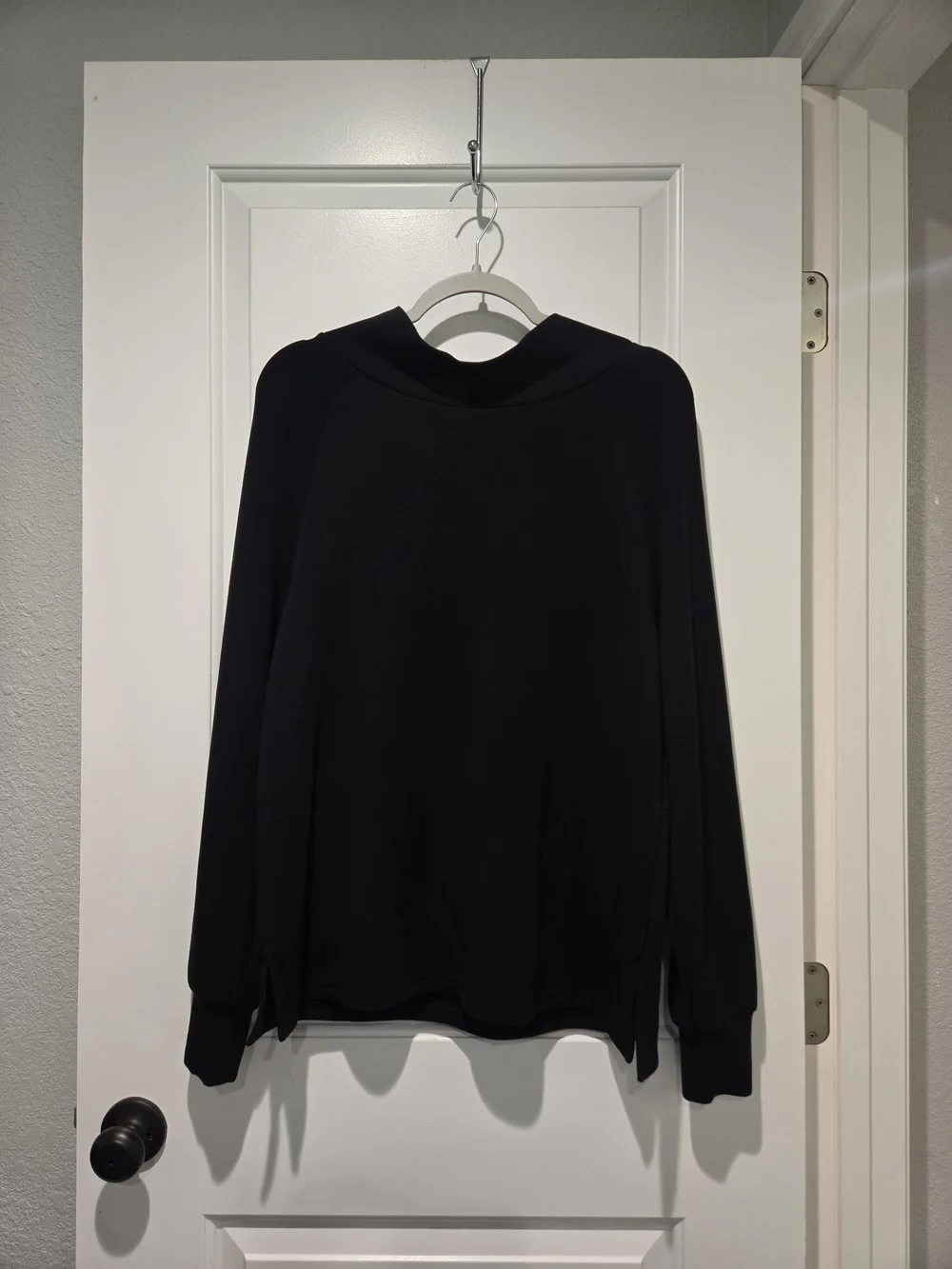 Varley Arcola Black Double Soft Sweatshirt with Cinch Waist Size Extra Small - Picture 3 of 10